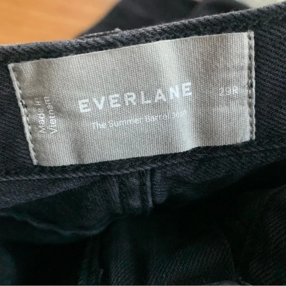 The Summer Barrel Jean Black Everlane - Picture 8 of 10